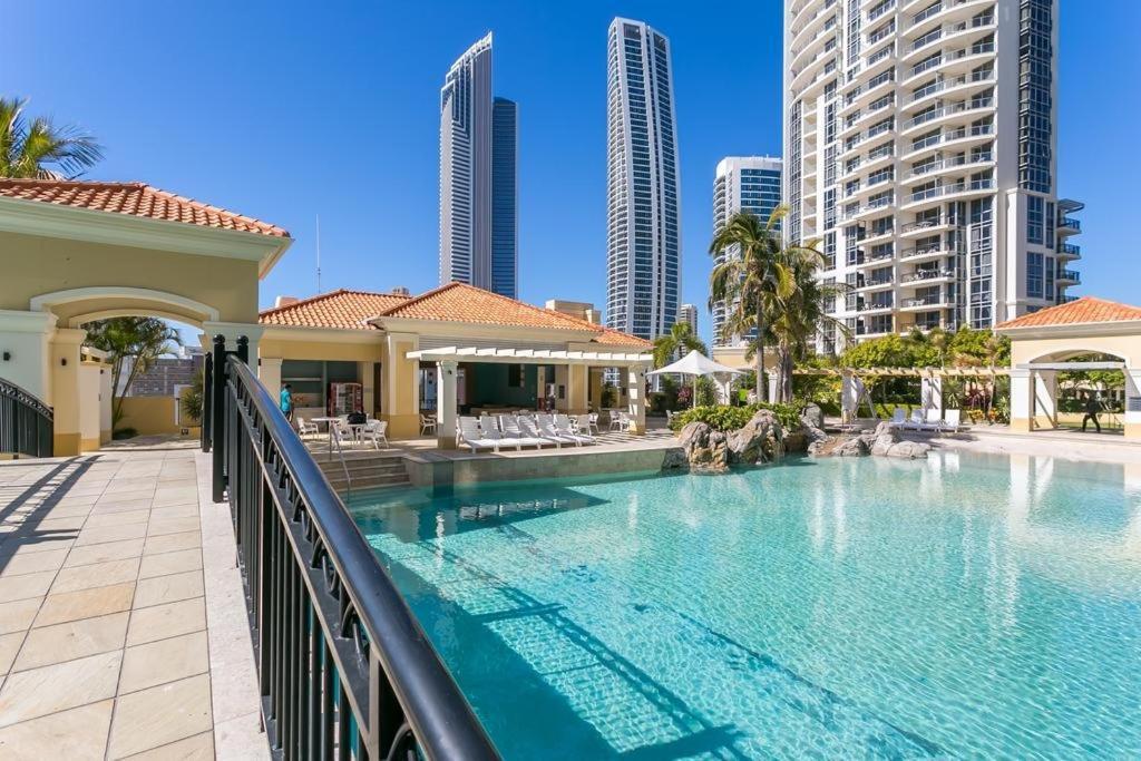 Apartmán Deluxe Chevron Renaissance Gold Coast Exteriér fotografie