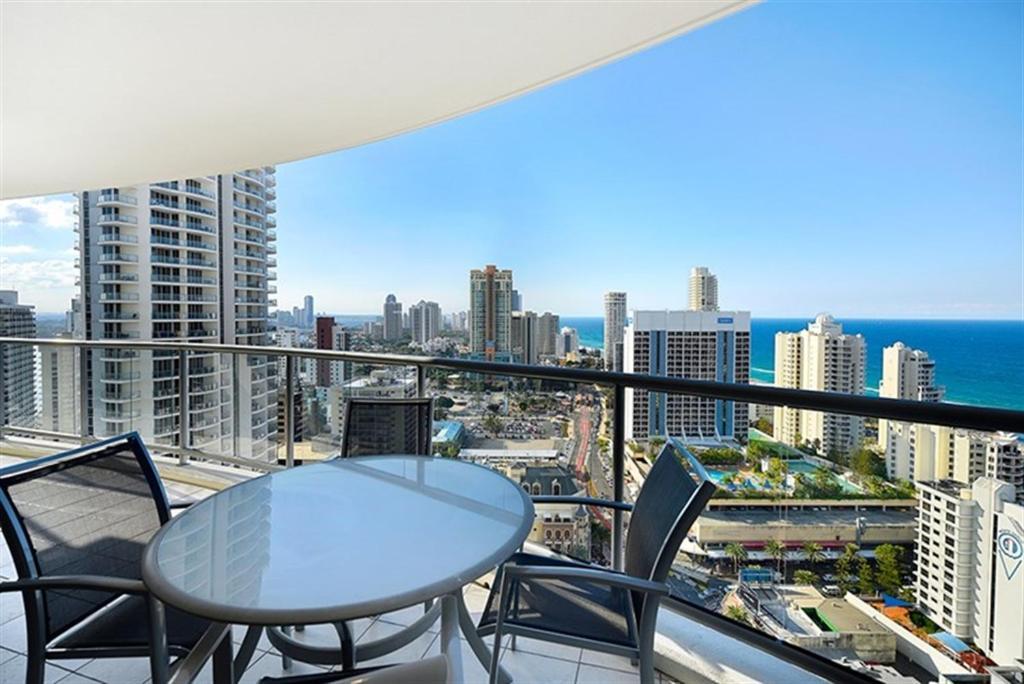 Apartmán Deluxe Chevron Renaissance Gold Coast Exteriér fotografie