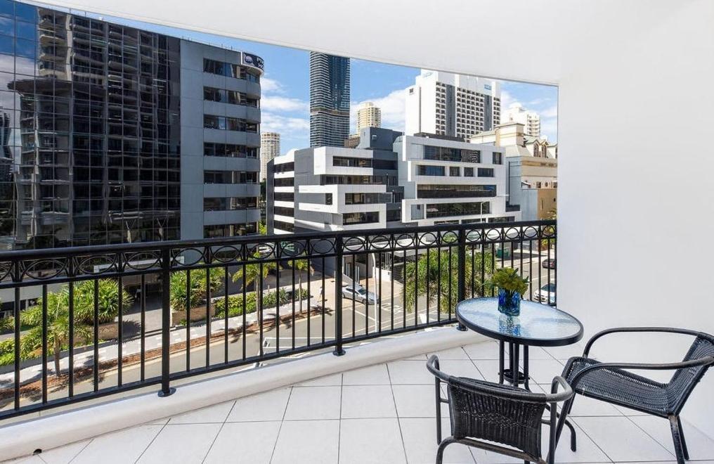 Apartmán Deluxe Chevron Renaissance Gold Coast Exteriér fotografie