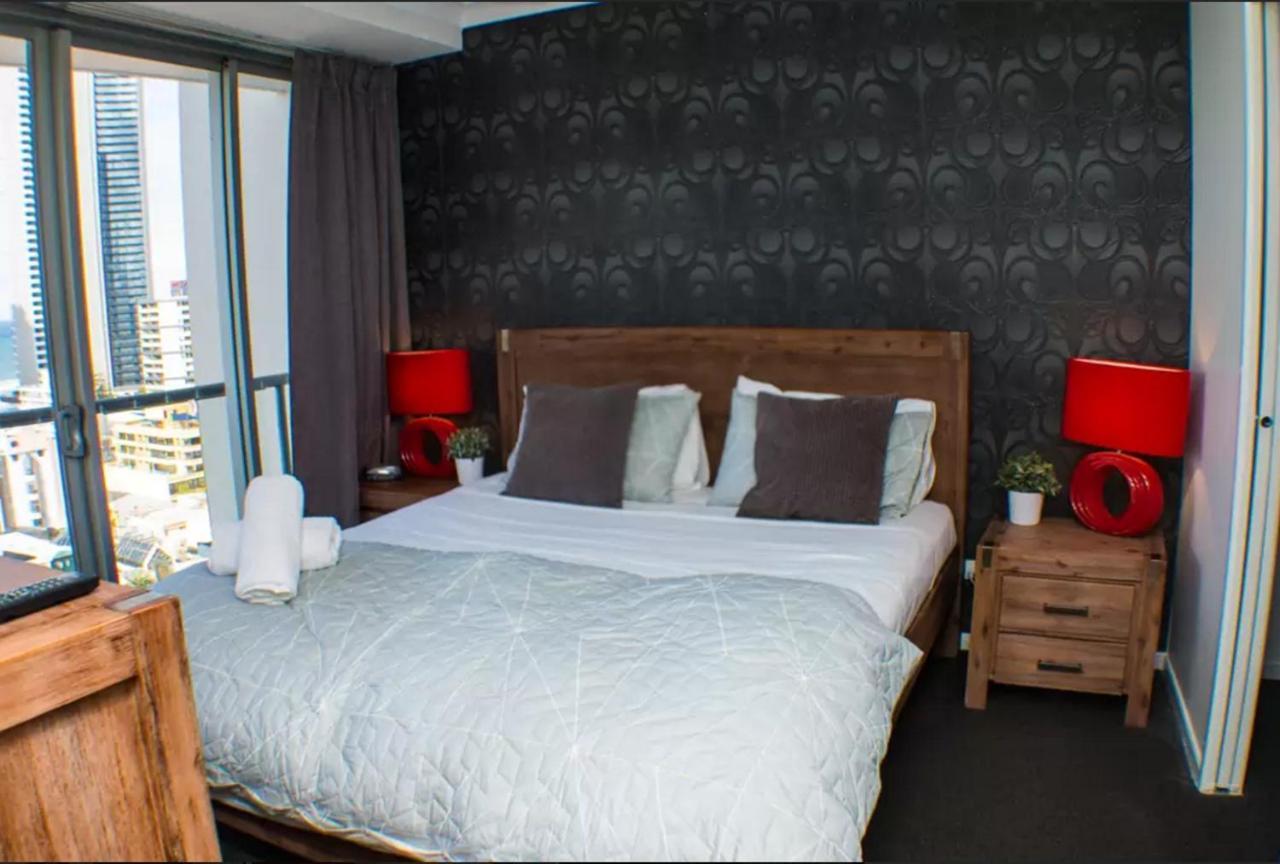 Apartmán Deluxe Chevron Renaissance Gold Coast Exteriér fotografie